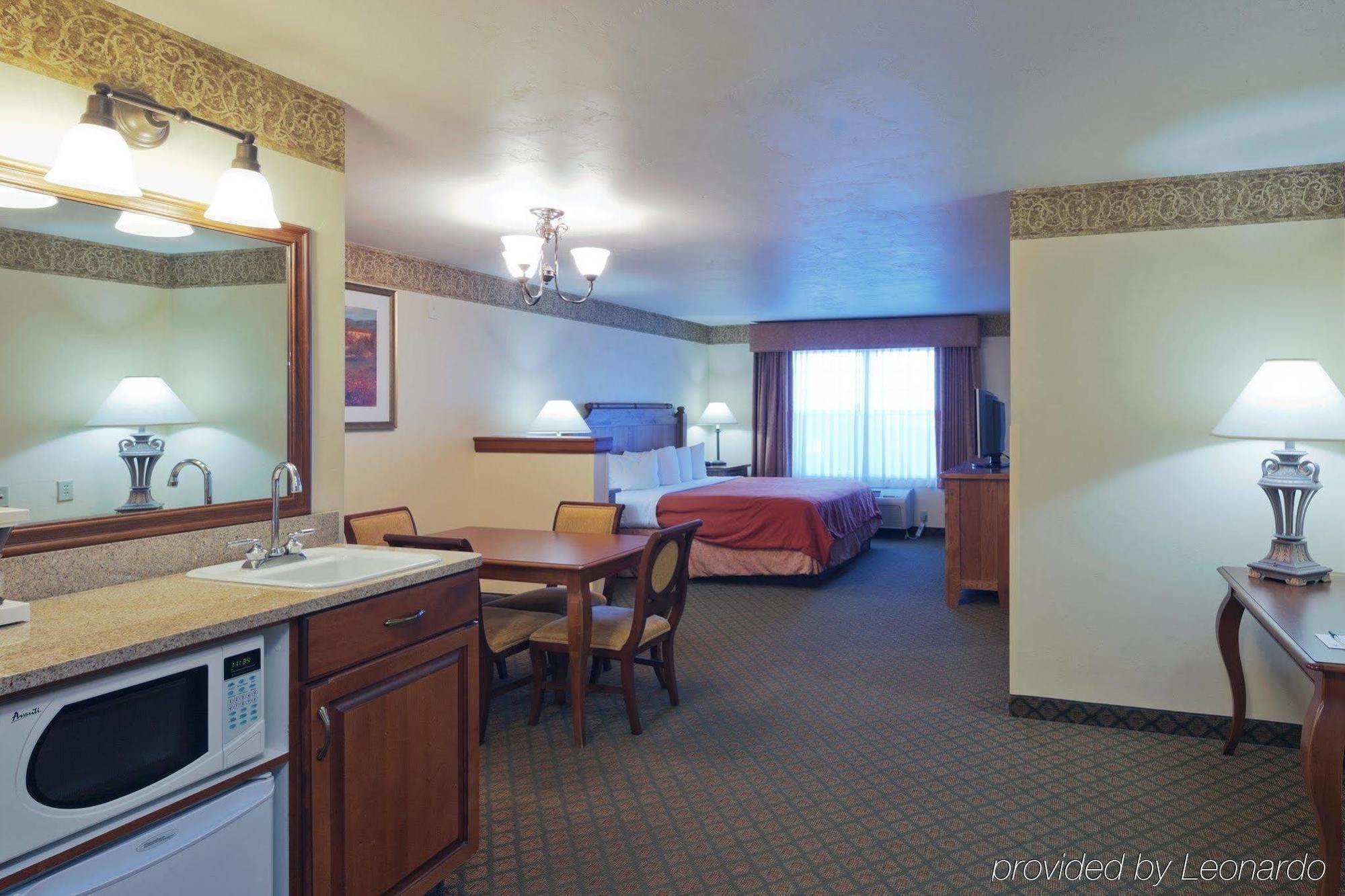 Country Inn & Suites By Radisson, Appleton North, Wi Little Chute Экстерьер фото